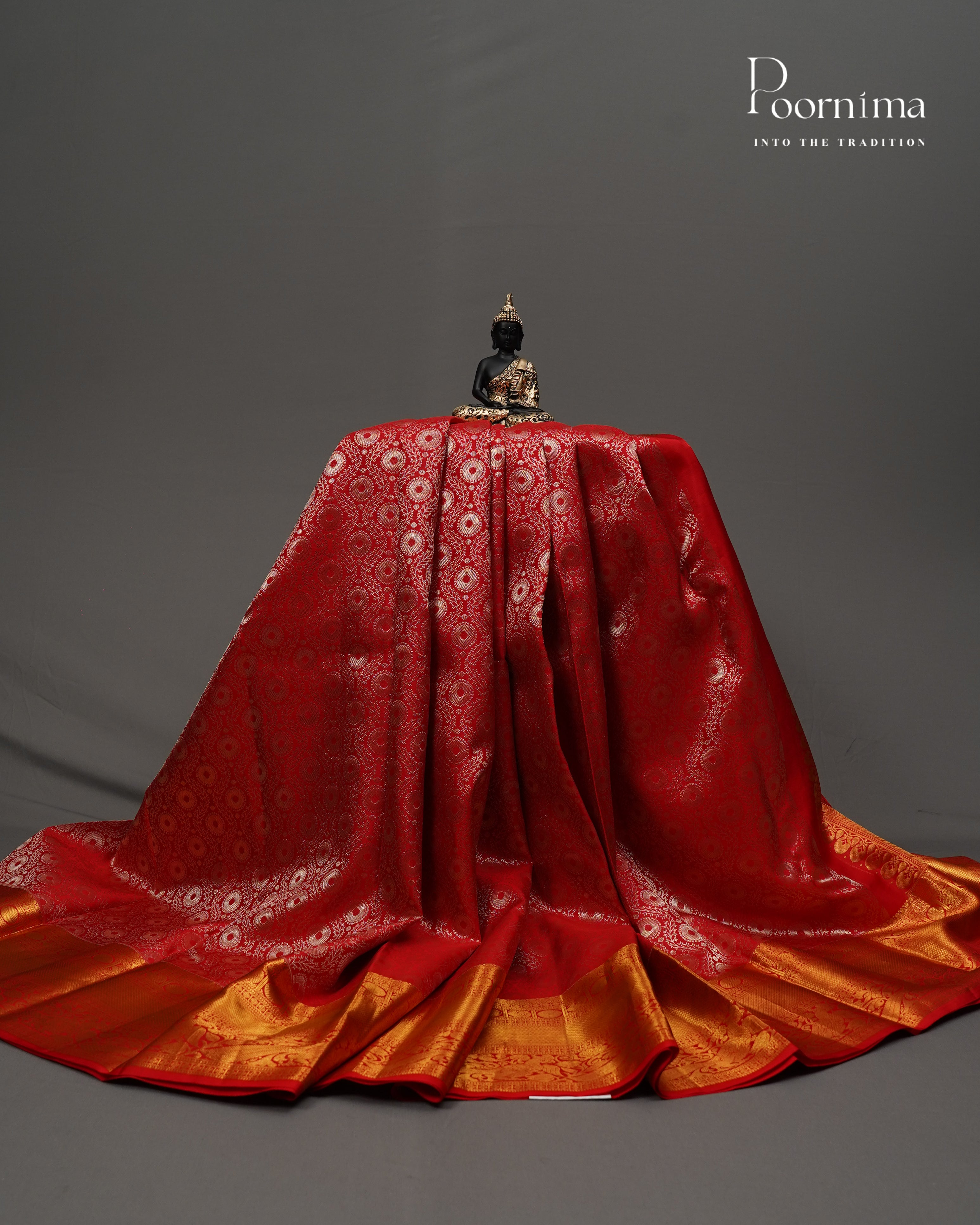 Pure Kanjivaram Silk Saree in Vibrant Red with Golden Zari and Contrasting Orange Border - A Timeless Masterpiece of Traditional Elegance