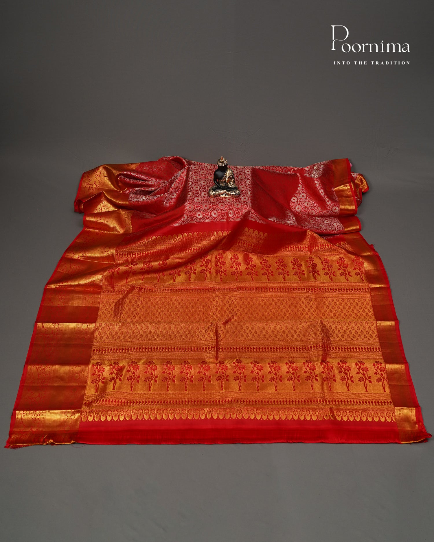 Pure Kanjivaram Silk Saree in Vibrant Red with Golden Zari and Contrasting Orange Border - A Timeless Masterpiece of Traditional Elegance