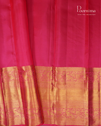 PURE KANJIVARAM SILK SAREE IN MEHANDHI GREEN AND PEACH COMBINATION WITH ALLOVER FLOWER ZARI WOVEN