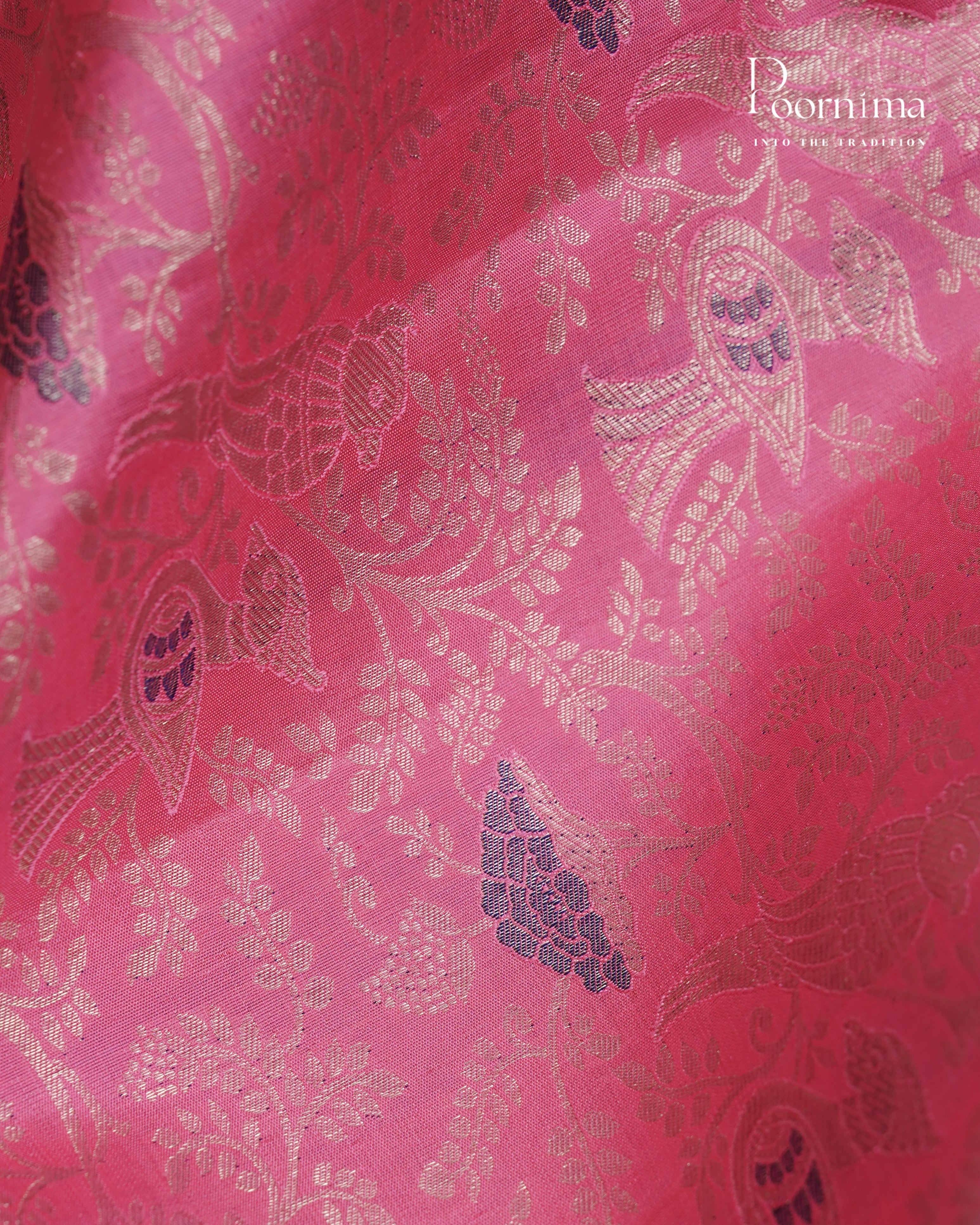 PURE KANJIVARAM SILK SAREE IN BABY PINK AND NAVY BLUE WITH ALLOVER SILVER ZARI AND MEENAKARI WORK WOVEN