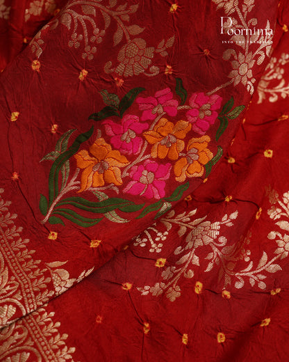 Tussar Georgette Sraee Red combination with zari woven all over